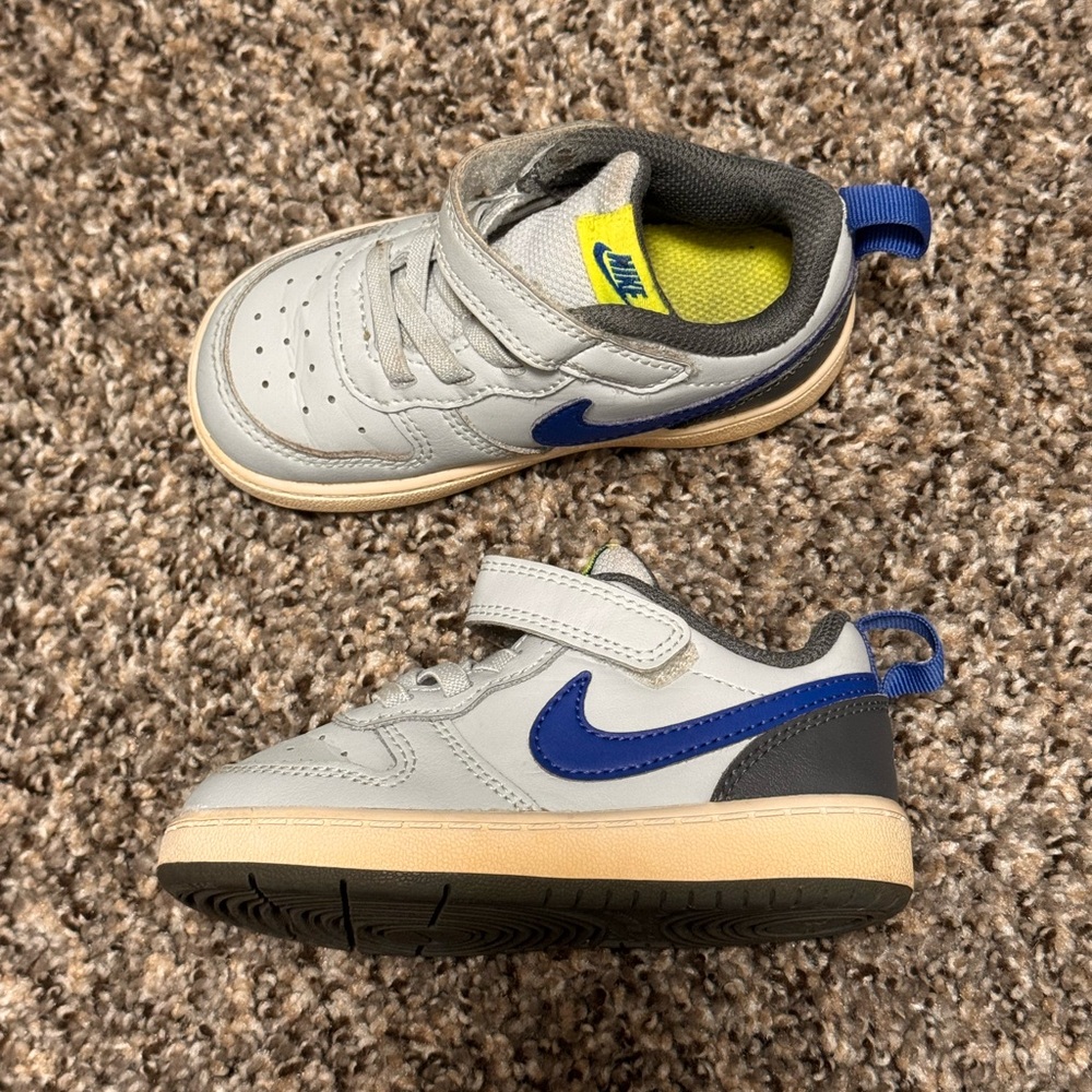 Nike TD COURT BOROUGH MID 2 Kids' 7c Gray and Blue Sneakers
